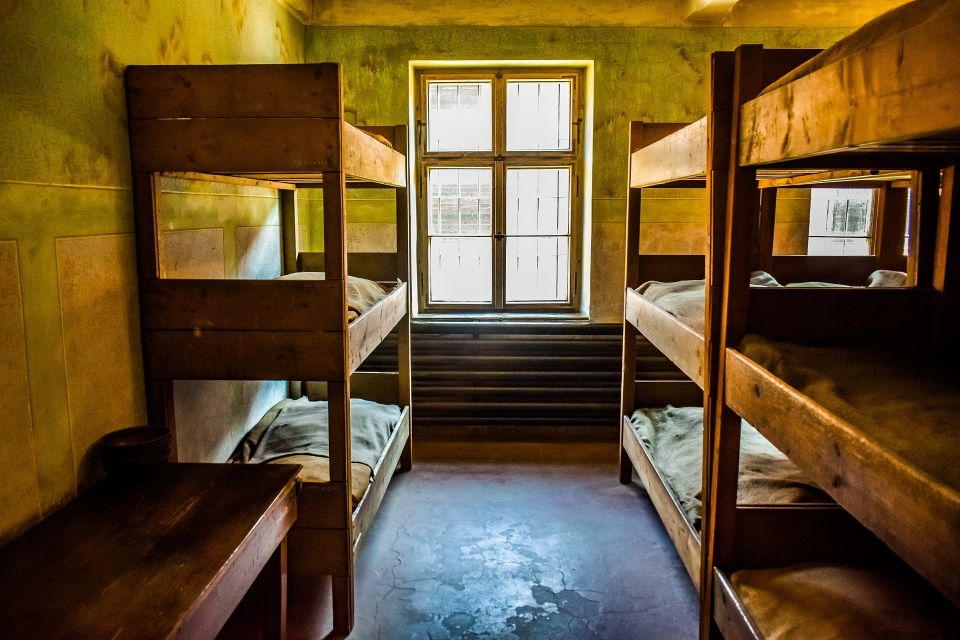 Auschwitz-Birkenau: Entrance Ticket and Live Tour Guide - What to wear (and pack) so you can handle 70% outdoors