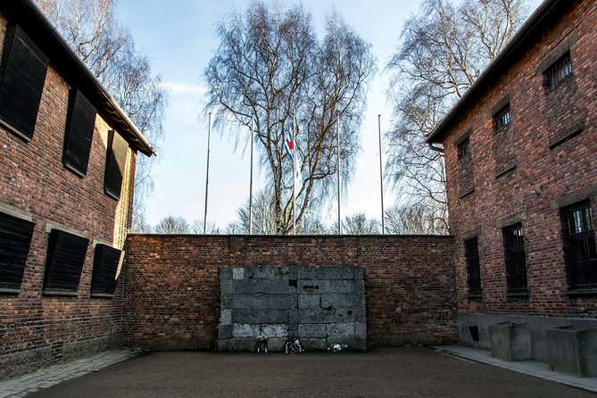 Auschwitz Birkenau Guided Tour Small Group with Hotel Pick up - Auschwitz with an English guide and headphones: what you’ll experience