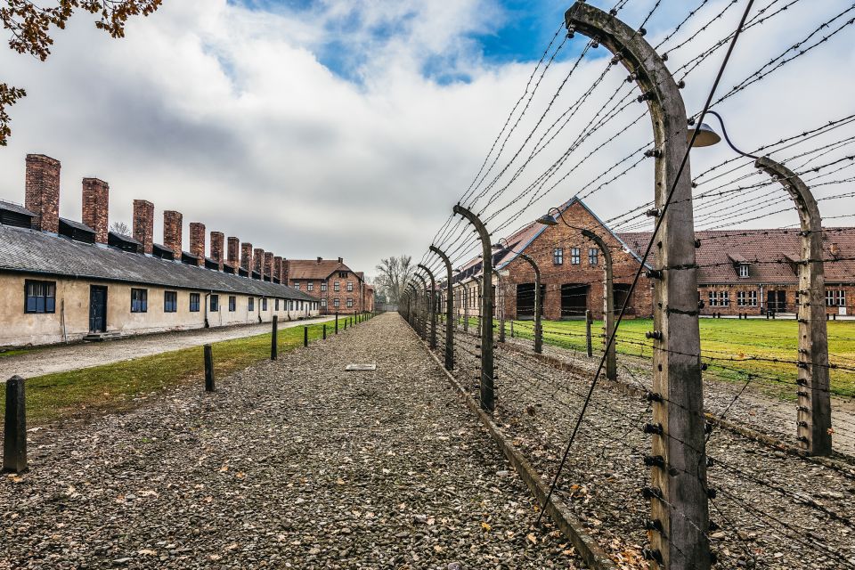 Auschwitz-Birkenau: Skip-the-Line Entry Ticket & Guided Tour - Who this tour is for (and who should rethink it)