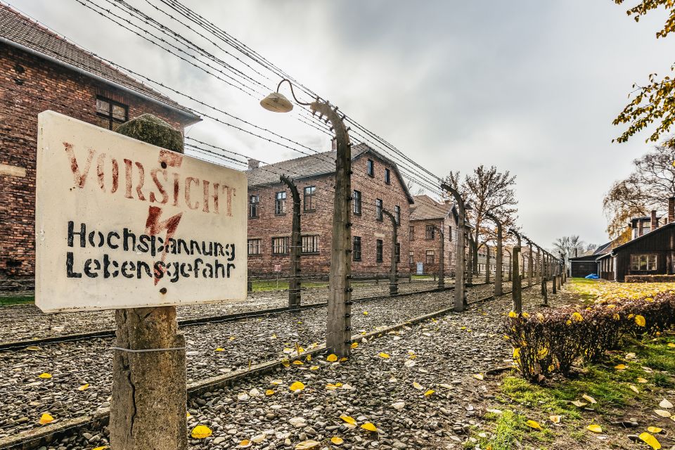 Auschwitz-Birkenau: Skip-the-Line Entry Ticket & Guided Tour - Entering the museum: security, the main gate, and why the first moments matter