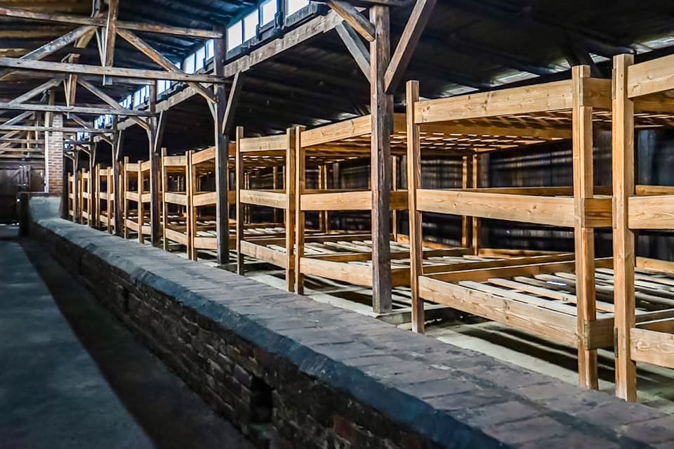 Auschwitz-Birkenau Skip-the-Line Guided Tour - Transport, lunch box, and what your body needs for a heavy day