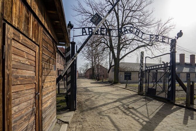 Auschwitz Birkenau Tour with Pickup and Lunch - Pickup from Krakow: how the minivan changes your day