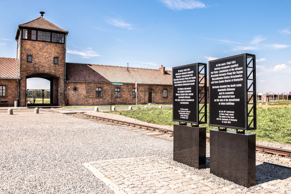 Auschwitz Ticket and Full-Day Tour from Krakow - Auschwitz II-Birkenau guided walk: hearing the guide and seeing the system