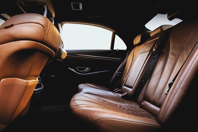 Cracow to airport transfer by Luxurious VIP limo - Key takeaways before you book