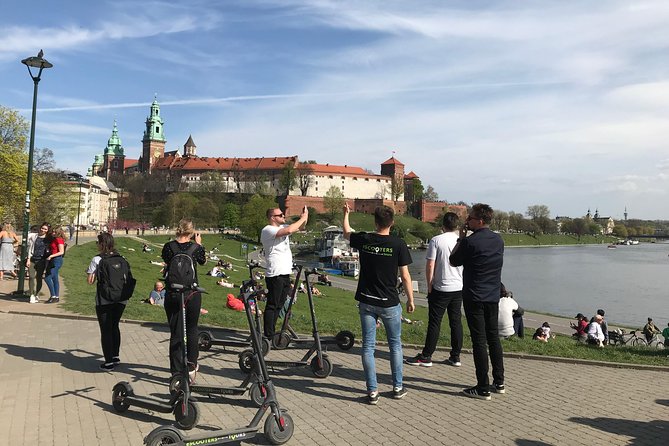 Electric Scooter Tours Kraków - Jewish Quarter stops and Kazimierz food time