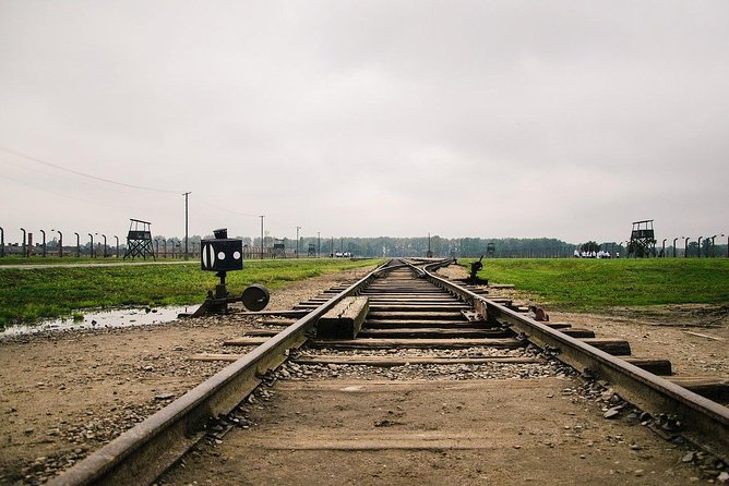 From Krakow: Auschwitz-Birkenau and Salt Mine with Private Transfer - Timing, pacing, and the reality of a 10-hour day