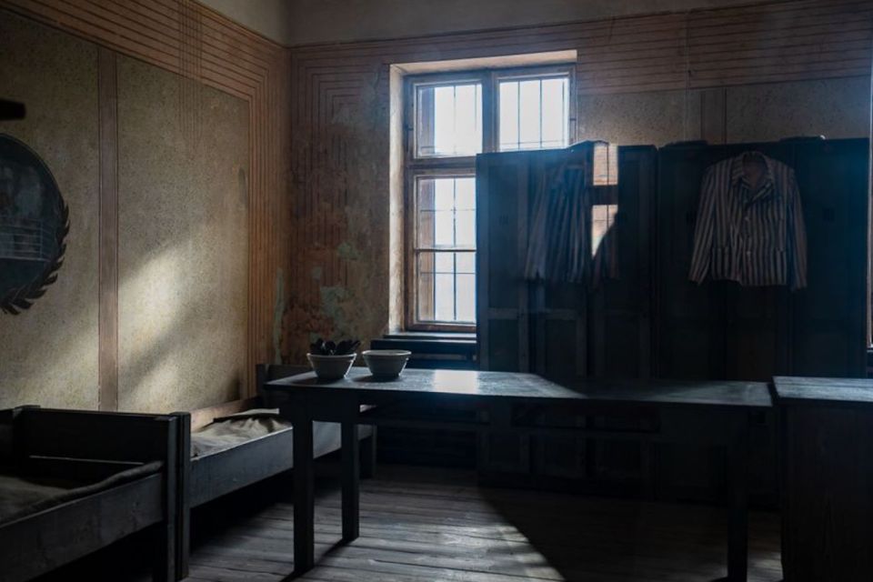 From Krakow: Auschwitz-Birkenau Full-Day Tour - Booking smart: key entry rules you should follow