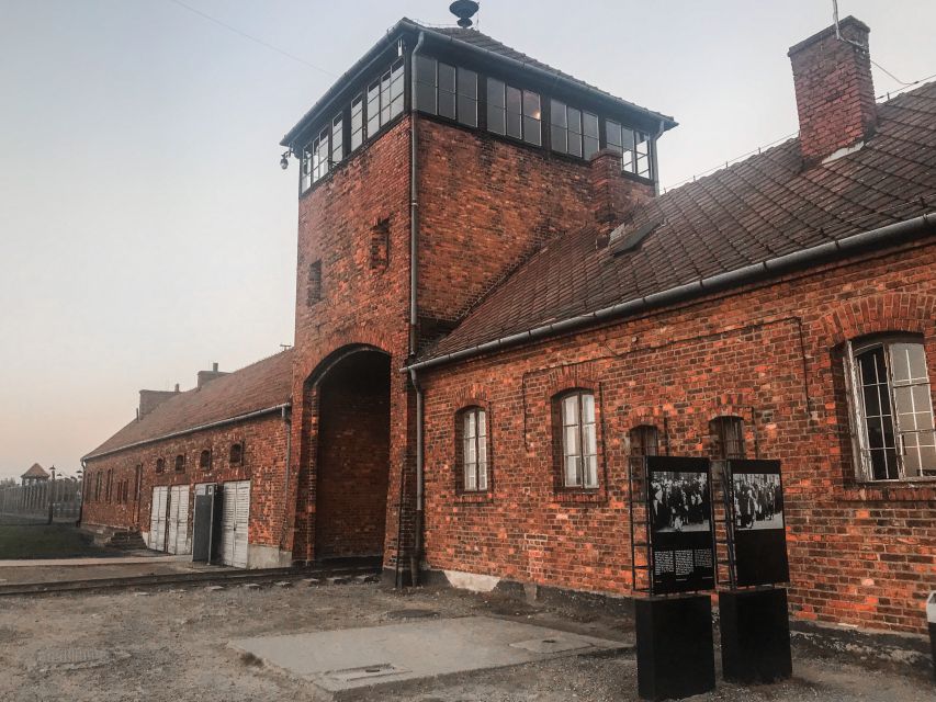 From Krakow: Auschwitz-Birkenau Private or Shared Tour - The real “tour start” happens at the museum handoff