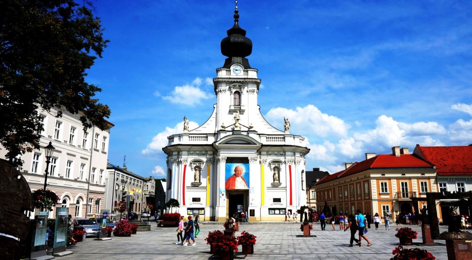 From Krakow: Wadowice & Sanctuary of Divine Mercy Tour - Audio guide + human hosting: how to make the day click