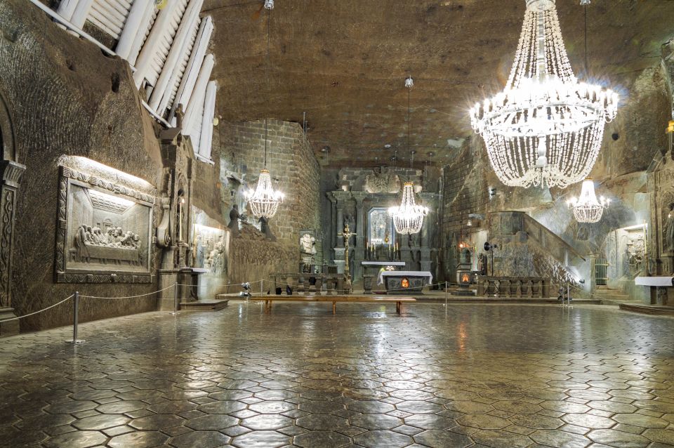 From Kraków: Wieliczka Salt Mine Guided Tour - The “salt art” part: chapels, statues, lakes, and the feeling of scale