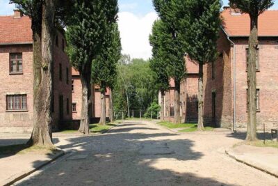 Guided Tour to Auschwitz Birkenau & Schindler Factory with PickUp - Auschwitz I: Entering the First Camp With a Licensed Guide