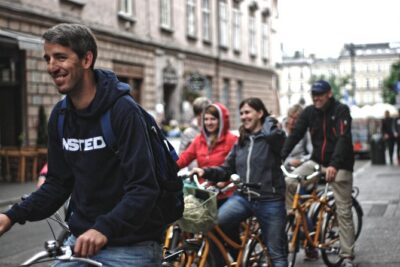 Highlights of Krakow Bike Tour - Small group - Old Town core: Rynek Główny and the Planty Park loop