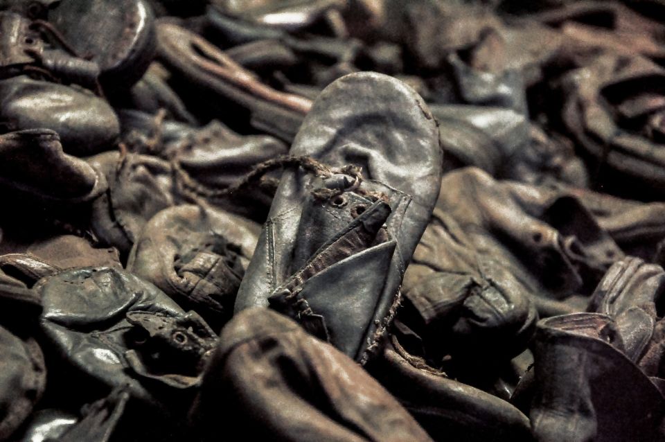 Krakow: Auschwitz-Birkenau Guided Tour Pickup/Lunch Options - Who This Tour Fits Best (and Who Should Rethink It)