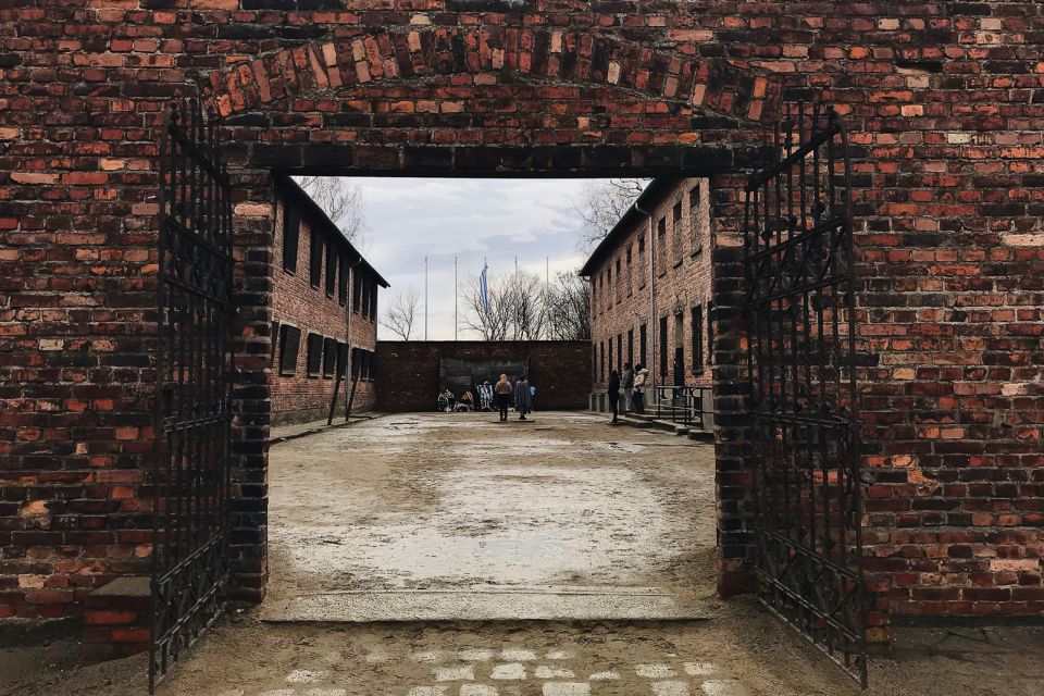 Krakow: Auschwitz-Birkenau Tour Limited to 15 Visitors - Auschwitz II Birkenau: the scale of the ruins hits differently