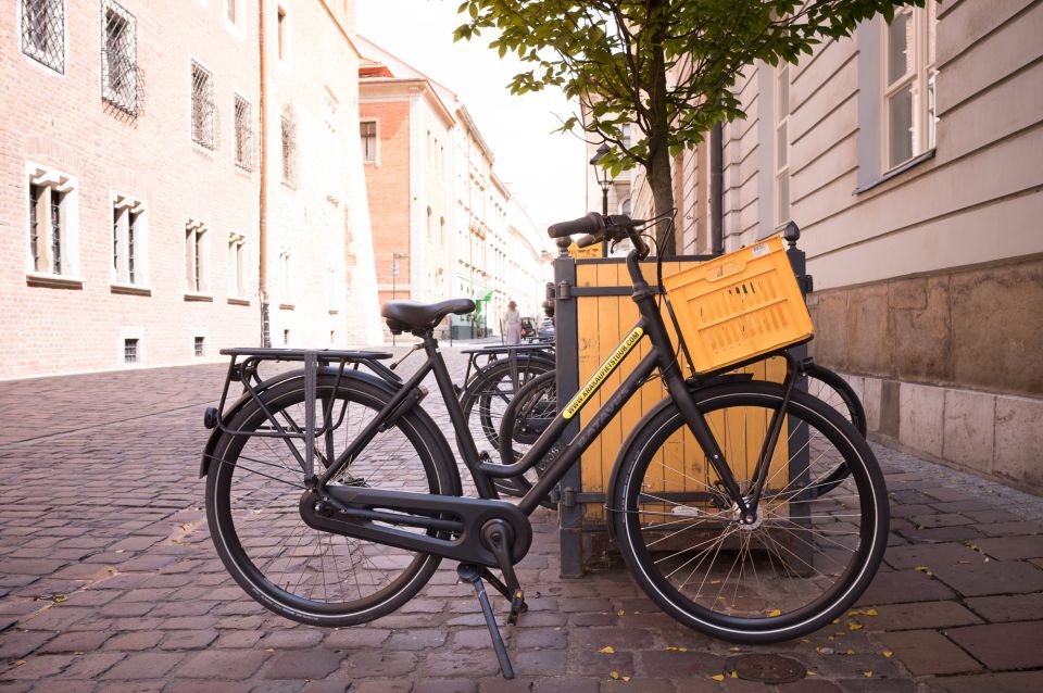 Krakow: Bike Tour of Old Town, Jewish Quarter and the Ghetto - Kazimierz and the Jewish Quarter: plac Nowy, Szeroka Street, and More
