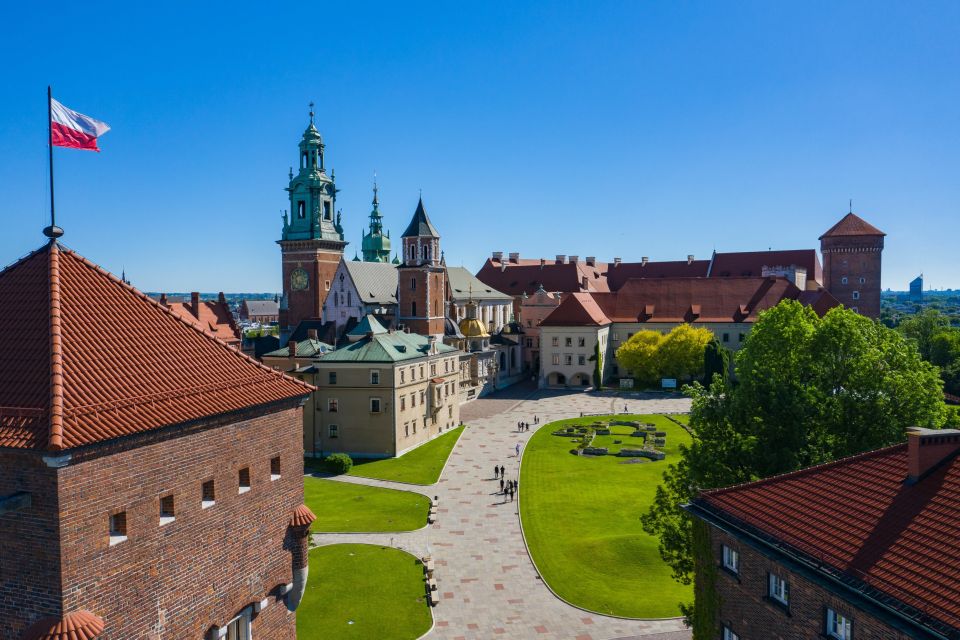 Krakow: Electric Car Sightseeing Tour - The 90-Minute Goal: A City Orientation You Can Actually Use