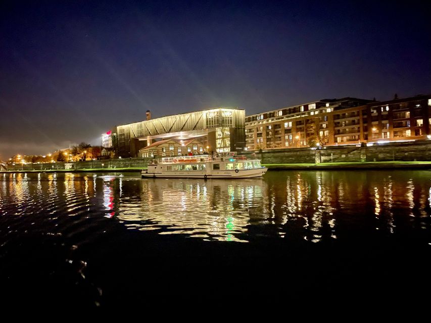 Krakow: Evening Cruise with a Glass of Wine - Key highlights you’ll actually care about