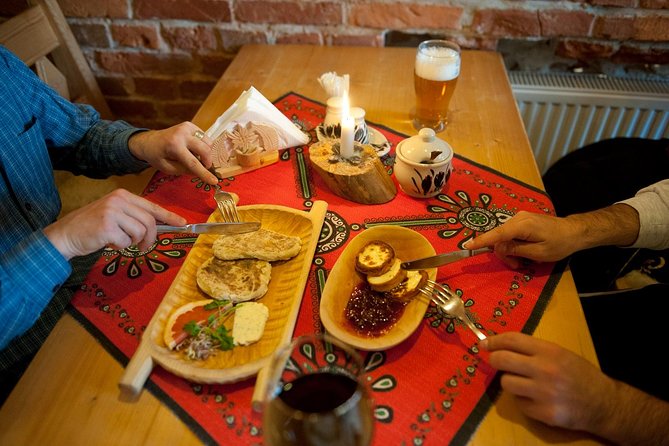 Krakow: Food Tour of 10 Tastings with Pierogi, Vodka & More - Timing and Walking Reality: How to Plan Your Day