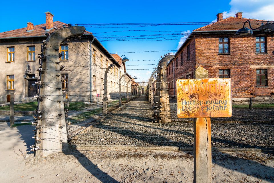 Krakow: Guided Auschwitz Birkenau Tour - What to bring (and what to leave at home)
