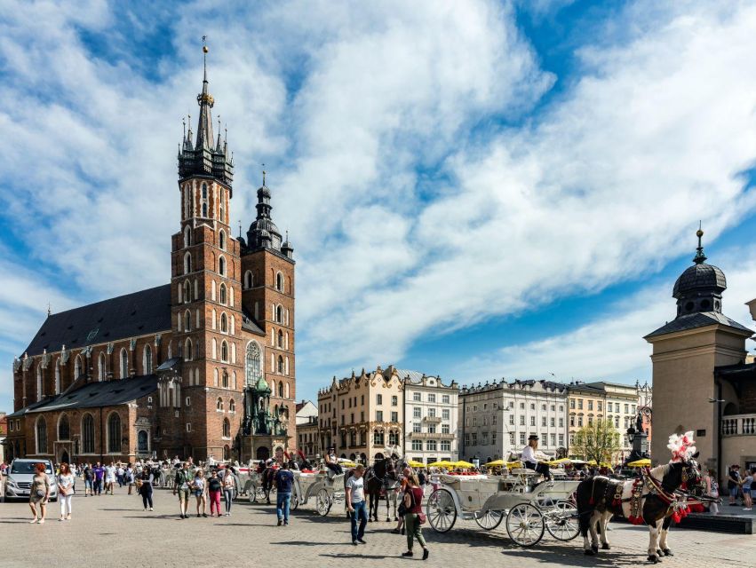 Krakow: Guided Old Town Tour - Price and value: what $67 buys you in real terms