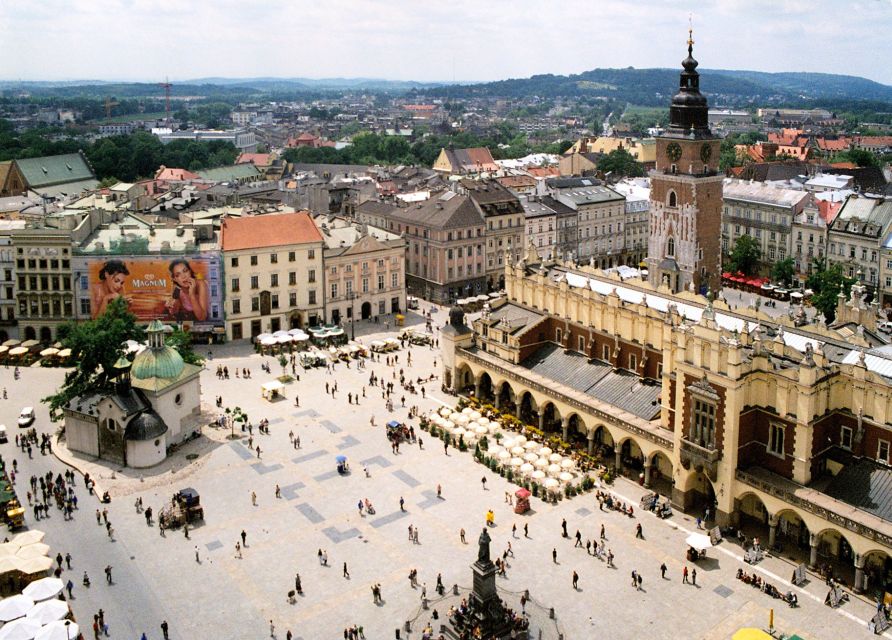 Krakow: Old Town Highlights Private Walking Tour - Old Town start: Barbican to Florianska Street