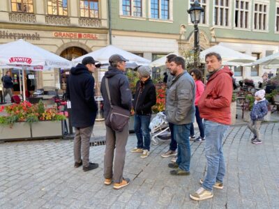 Krakow: Old Town Highlights Walking Tour - Wawel Hill: The castle-and-cathedral stop you’ll remember