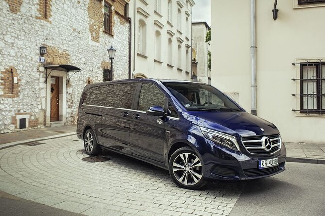 Krakow: Private Airport Transfer - Meet & Greet After Landing: Flight Tracking That Helps When Plans Change