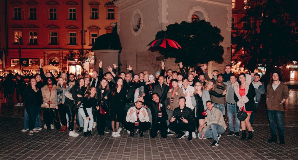 Krakow: Pub Crawl with 1 Hour of Unlimited Alcoholic Drinks - VIP entry and welcome shots at every venue: why it’s more than the drinks