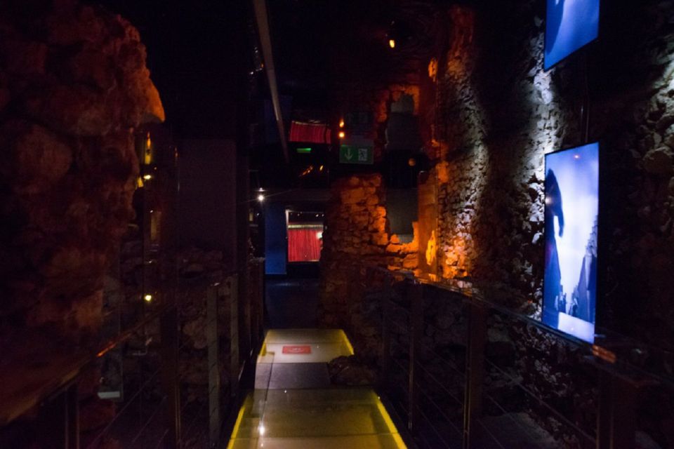 Krakow: Rynek Underground Museum Guided Tour - Medieval Market at Your Feet: Streets, Stalls, and Artifacts