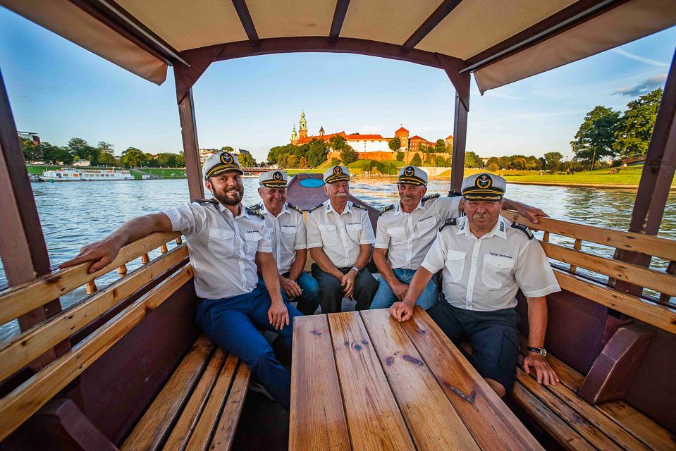 Krakow: Sightseeing Cruise by Vistula River - Price and value: what $20 buys you (and what it doesn’t)
