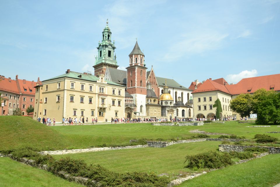 Krakow: The Old Town Walking Tour - Key highlights at a glance