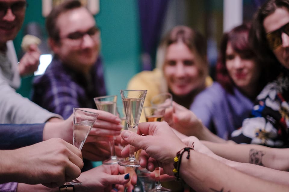 Krakow: Vodka Tasting in Hidden Bar - How the 90 minutes usually flows