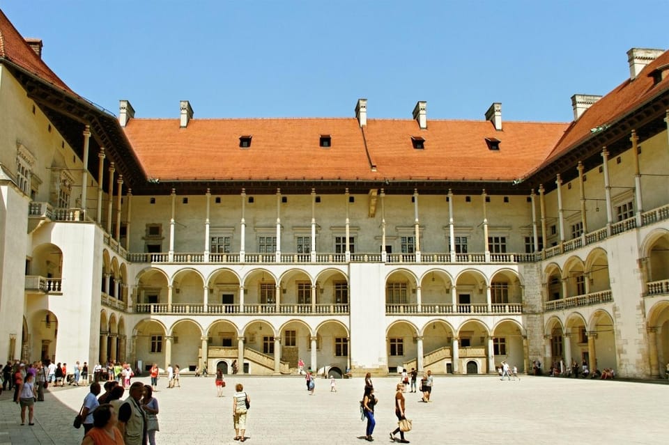 Krakow: Wawel Castle and Cathedral Guided Tour - Key points worth knowing before you go