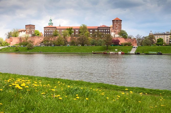 Krakow: Wawel Castle & Cathedral Guided Tour - Key highlights at a glance