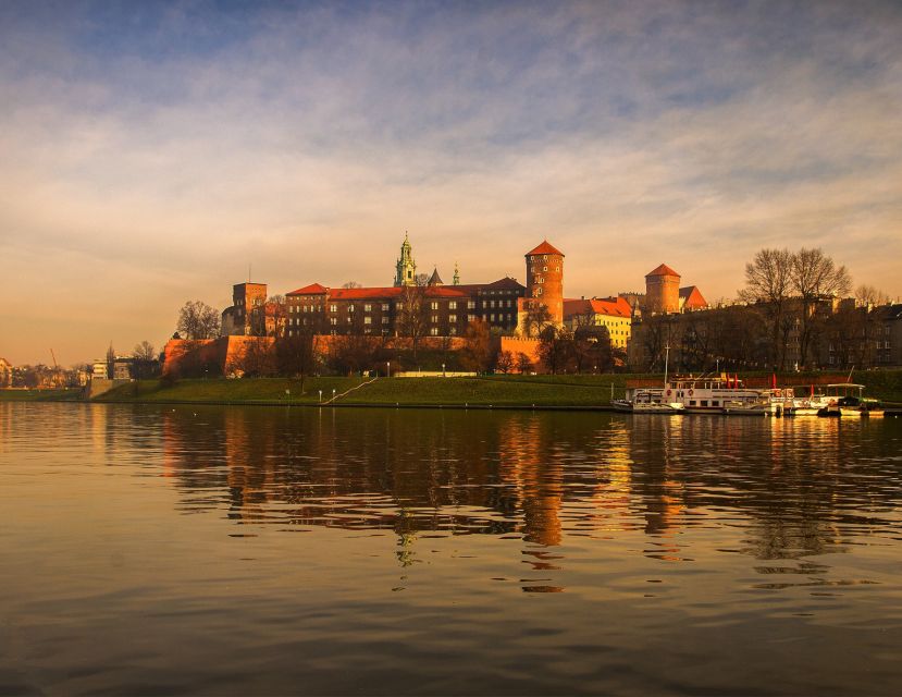 Krakow: Wawel Castle Guided Tour with Entry Tickets - Inside the Royal Castle: Exhibitions You’ll Actually Remember