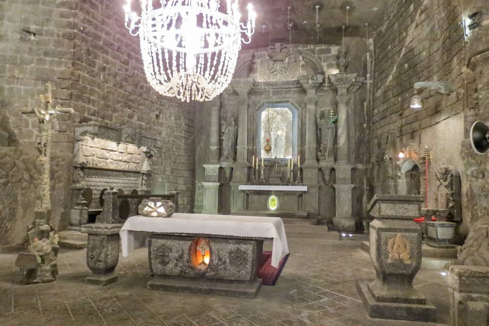 Krakow: Wieliczka Salt Mine Guided Tour - What to pack and wear: shoes, warmth, and no big bags