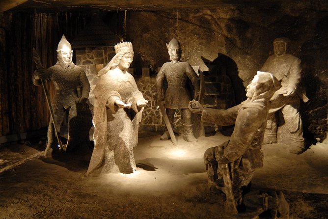 Krakow: Wieliczka Salt Mine Guided Tour with Hotel Pick-up - What to Bring: Warm Layers, Good Shoes, and a Calm Plan