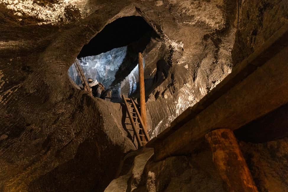 Krakow: Wieliczka Salt Mine Guided Tour with Transport - Who should book this tour, and who should skip it