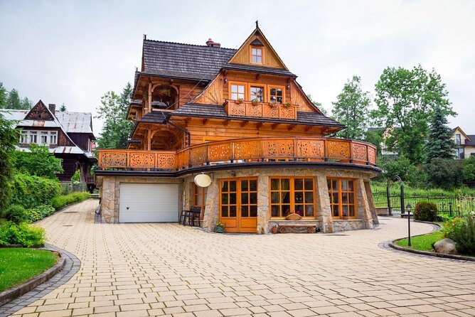 Krakow: Zakopane and Thermal Baths with Cable Car, Vodka, Oscypek - Price and what you really get for $83.48