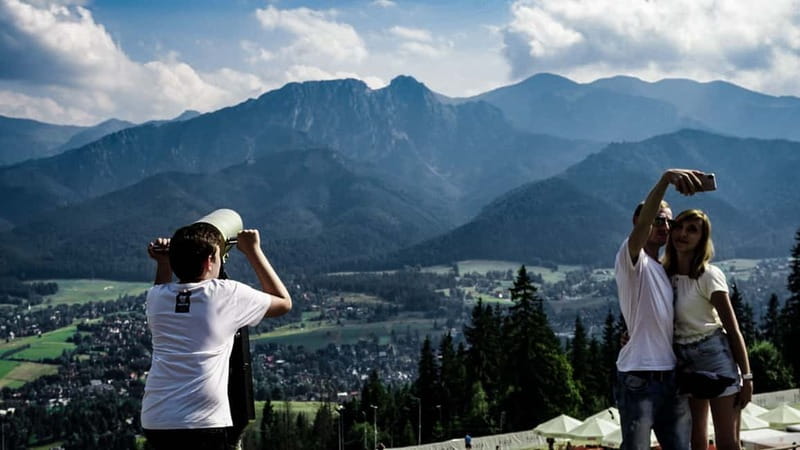 Krakow: Zakopane Cable Car, Spirits, Tasting & Thermal Baths - Zakopane Main Street and Market Time: Krupówki on Your Schedule