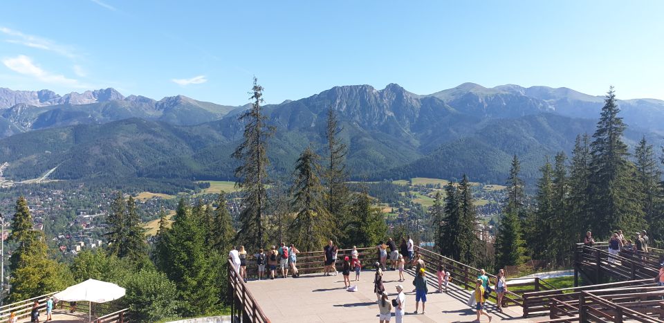 Krakow: Zakopane, Funicular, Cheese, and Highland Day Trip - Chochołów’s wooden highlander village: the calm warm-up