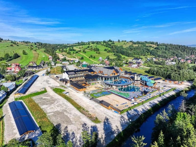 Krakow: Zakopane Tour with Chocholow Hot Baths and Cable Car - Logistics you should plan for: shoes, phone battery, and mountain temps