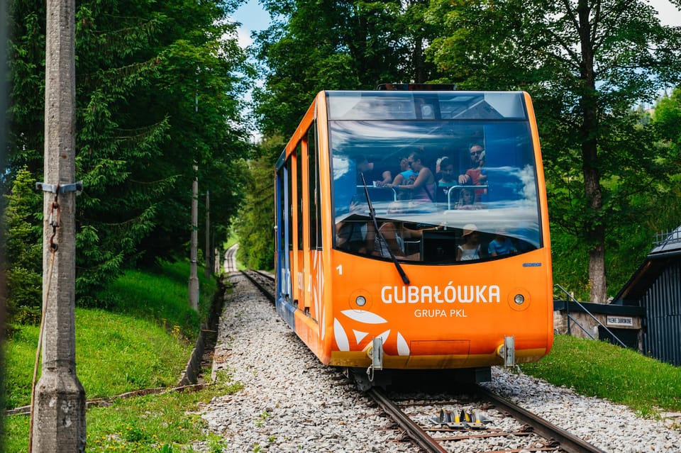 Krakow: Zakopane Tour with Thermal Baths, Cable Car & Pickup - Chocholowska Thermal Baths: how to make the most of 2.5 hours