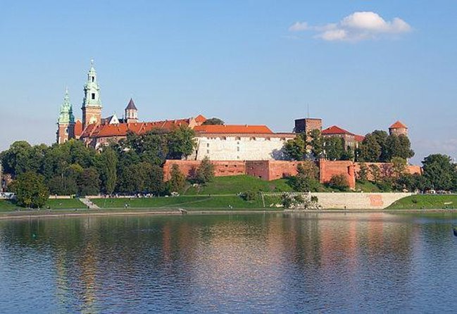 Old Town Krakow & Wawel Castle Walking Tour - Key things to know before you go