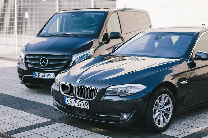 Private Departure Transfer: Krakow City To Krakow Airport Balice - Hotel Lobby Pickup With a 10-Minute Window
