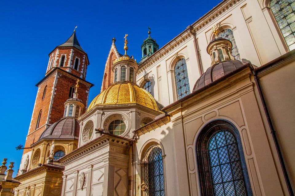 Skip-the-Line Wawel Castle Chambers Private Tour - Price and value: why $154 per person can still be a good deal