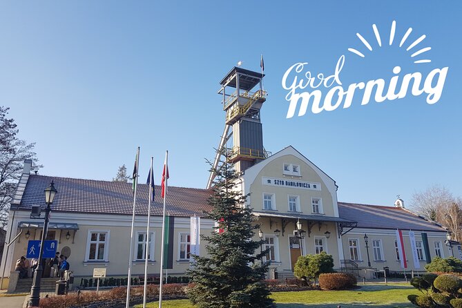 Wieliczka Salt Mine: Guided Tour from Krakow (with hotel pickup) - Why this Wieliczka tour feels easier than DIY
