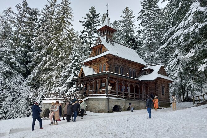 Zakopane Guied Tour: Cable Car, Local Spirits & Thermal Baths - Gubałówka funicular: the summit views are the payoff