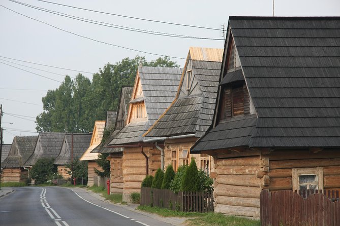 Zakopane Guied Tour: Cable Car, Local Spirits & Thermal Baths - Chochołów wooden houses: a quick culture stop that actually sticks